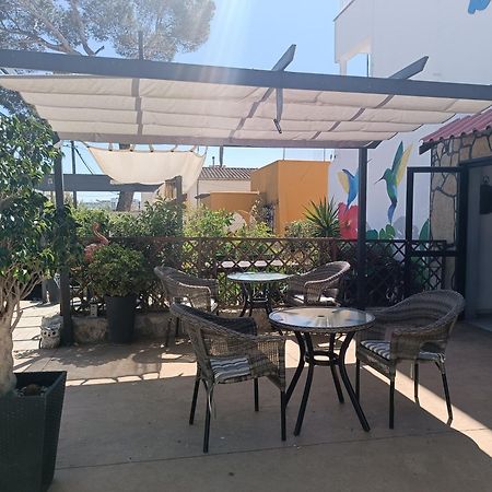 Hostal Belgica Palmanova エクステリア 写真