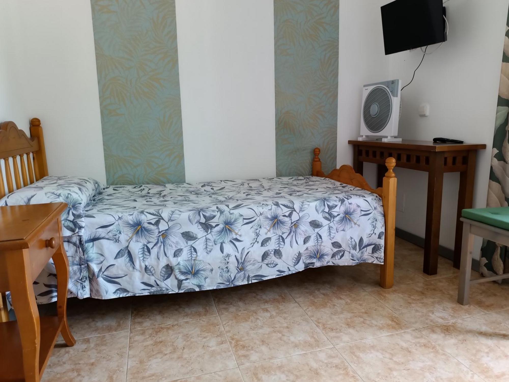 Hostal Belgica Palmanova 部屋 写真