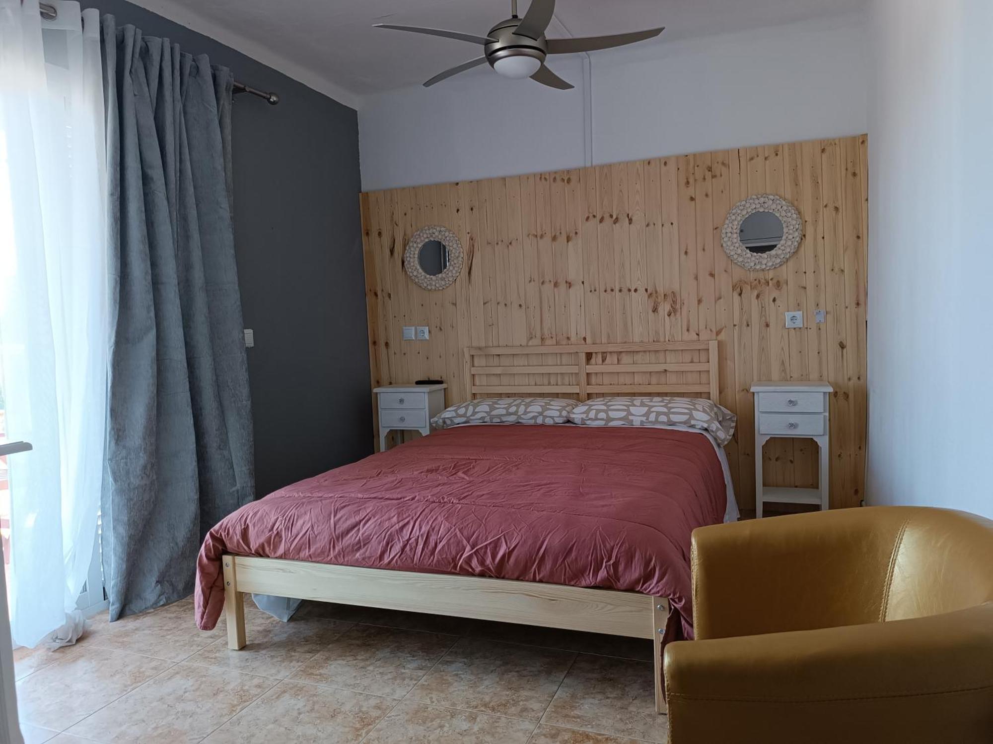 Hostal Belgica Palmanova エクステリア 写真