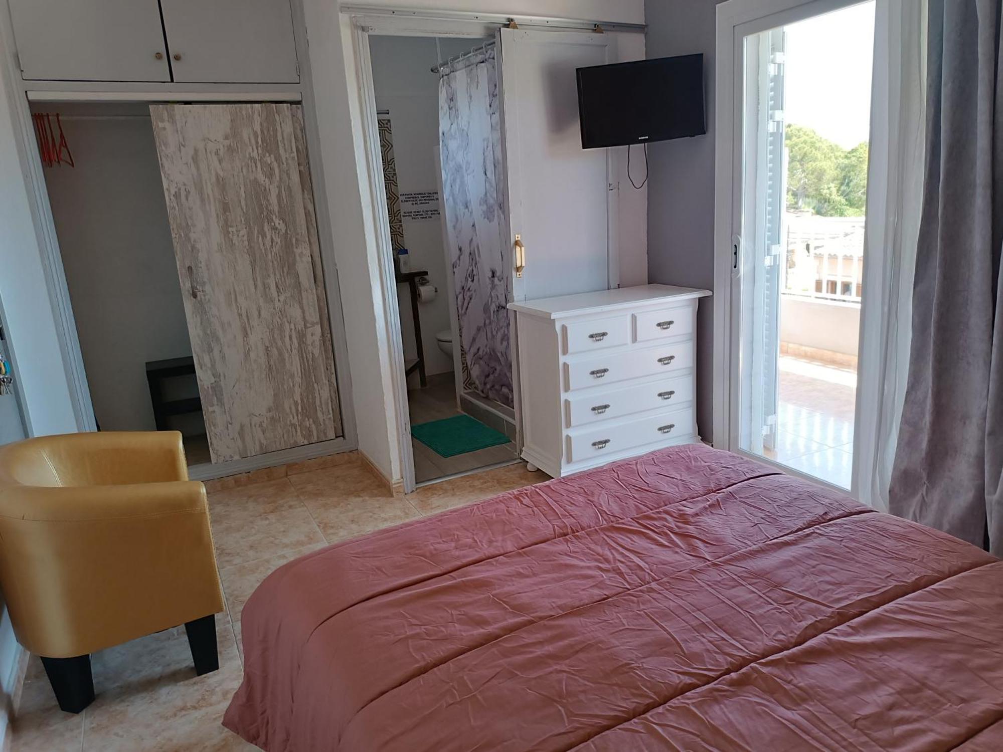 Hostal Belgica Palmanova エクステリア 写真