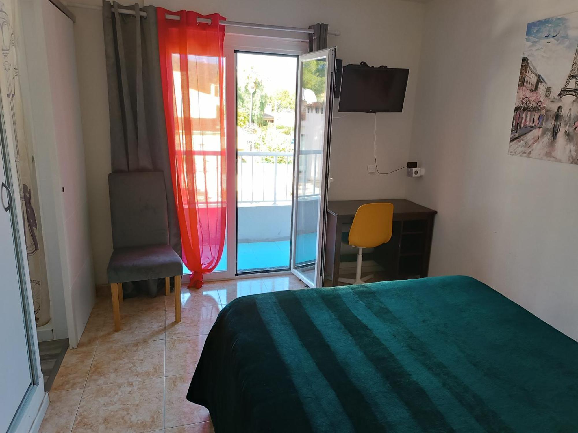 Hostal Belgica Palmanova エクステリア 写真